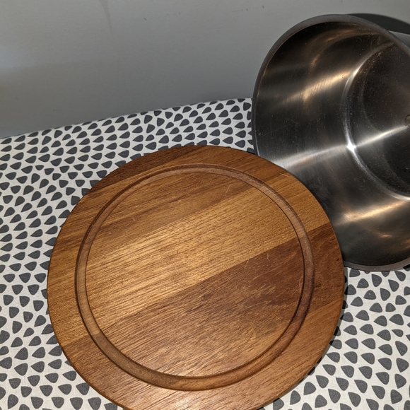 Midcentury Cheese Board and SS cover made in Denmark - Picture 2 of 3